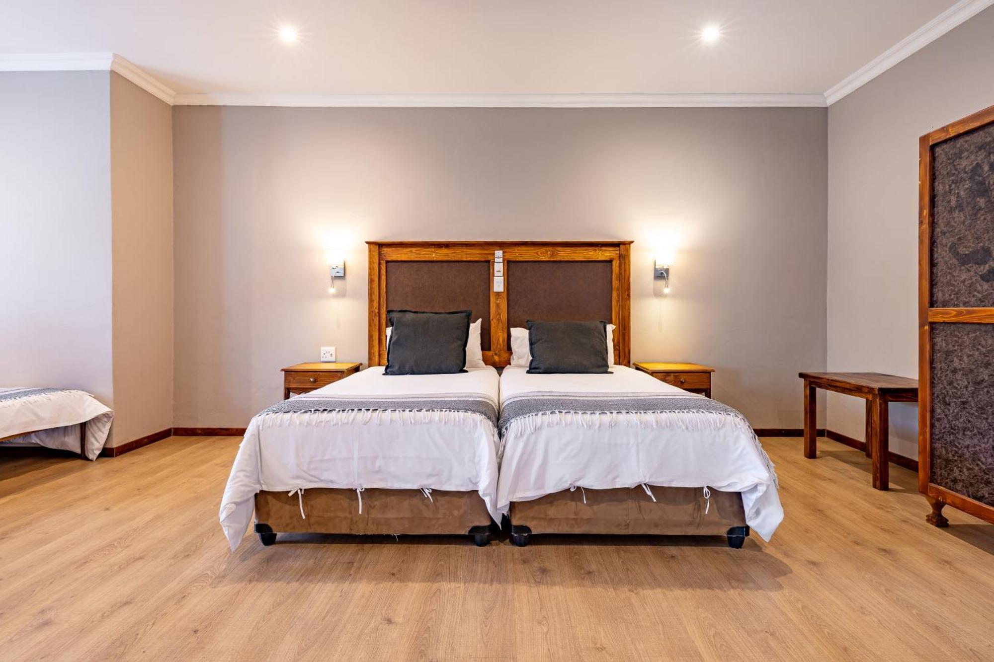 Little Pilgrims Boutique 3*